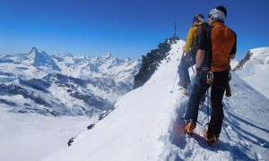 Skihochtour Allalinhorn - Gipfelgrat mit Matterhorn